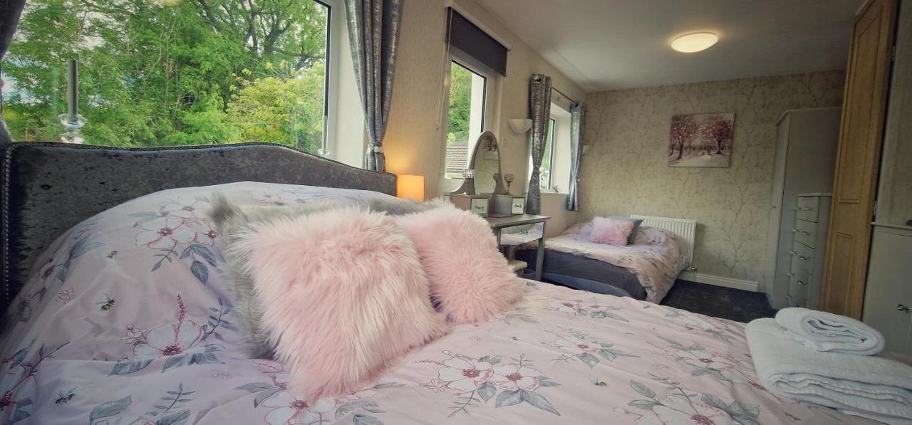 Alma Cliffe Guest House Барнълдсуик Екстериор снимка