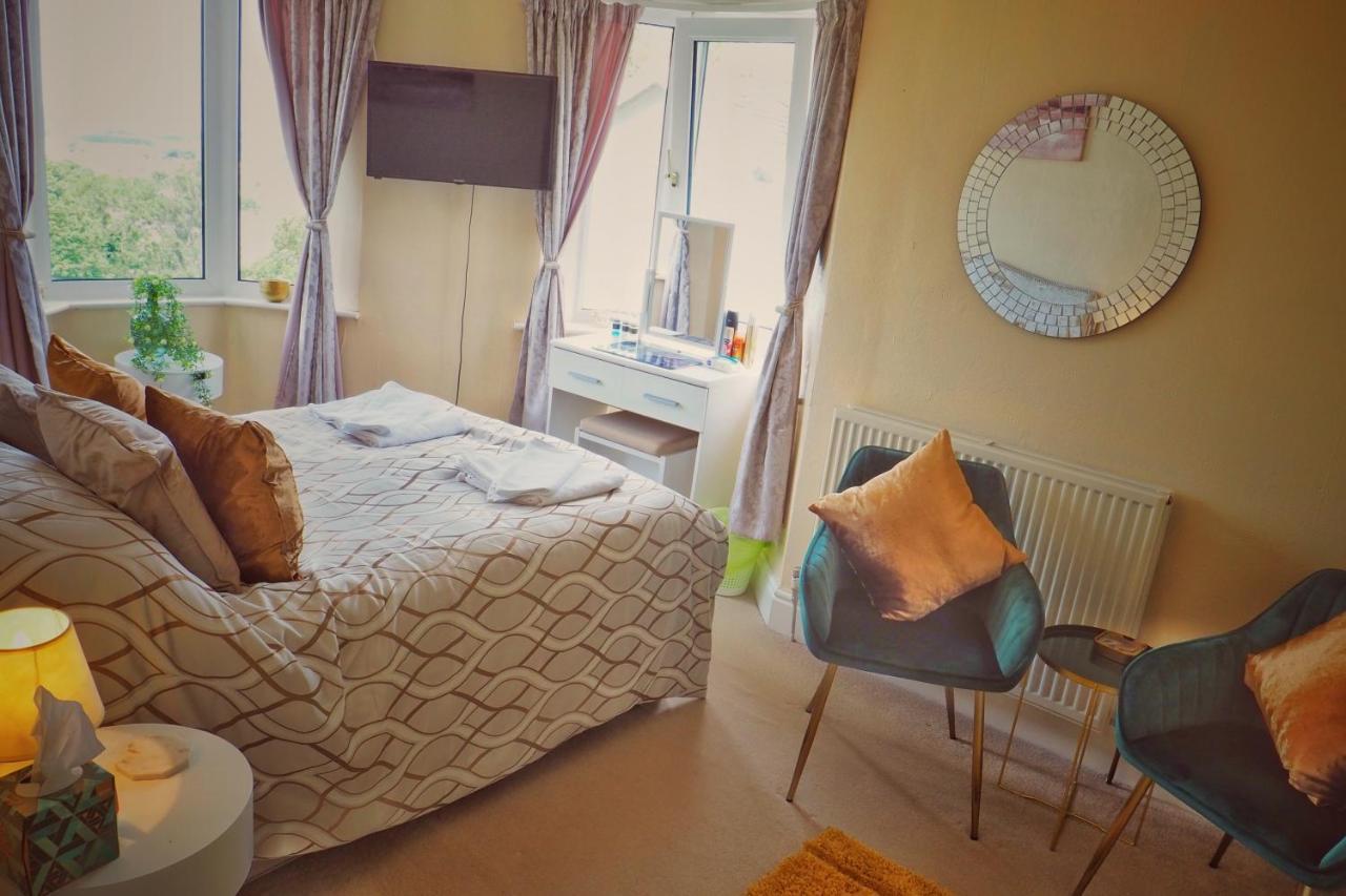 Alma Cliffe Guest House Барнълдсуик Екстериор снимка